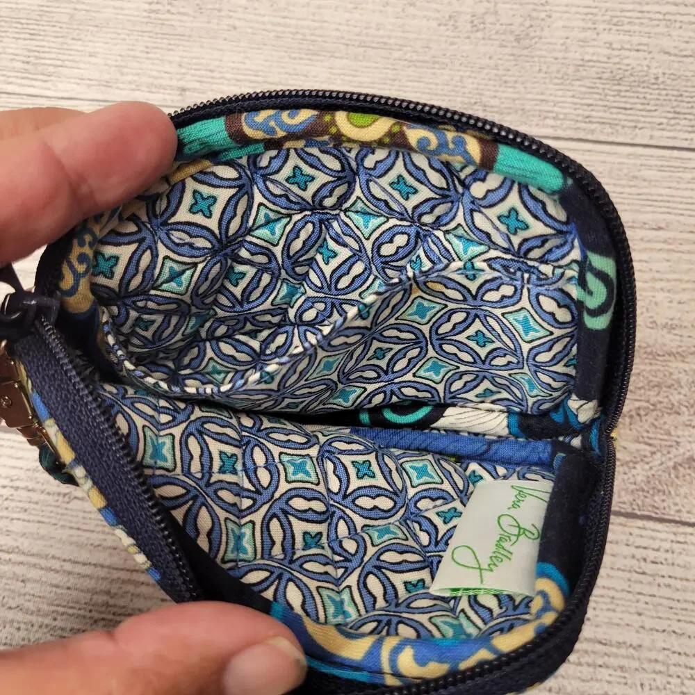 Vera Bradley Mod Floral Blue Small Wristlet, EUC